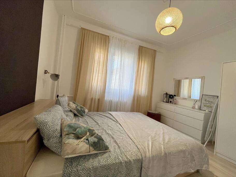 Apartment Modern In Area