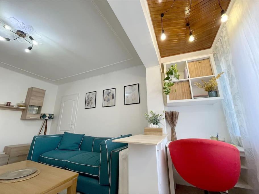 Apartment Modern In Area